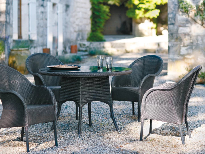 Nîmes Dining table - 2 sizes