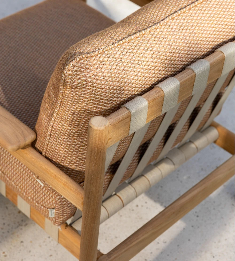Oda Lounge chair