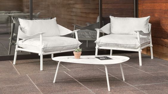 Set Rio R50 Lounge stoel 2 stuks + Terramare Coffee table + zit-en rugkussen - White