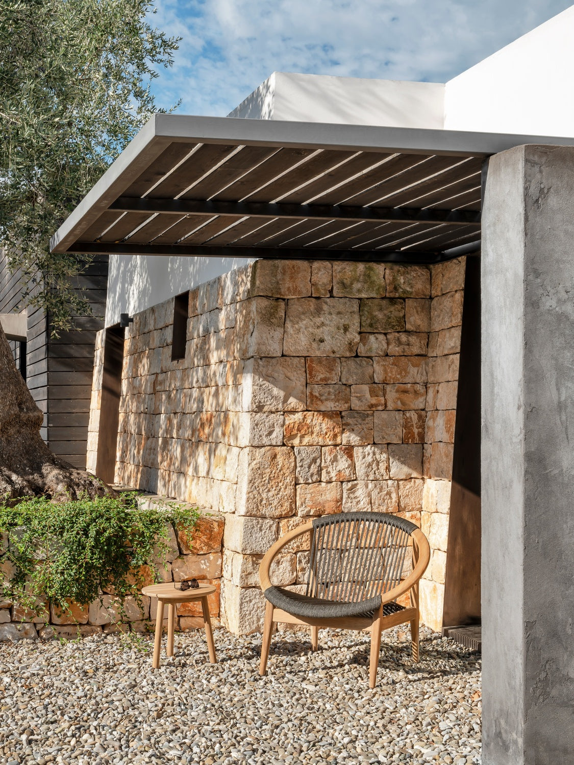 Anton Side table, Ø40