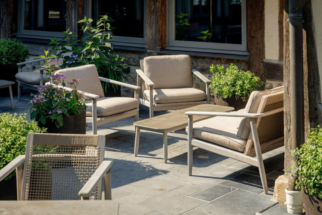 David Salon table 129x45