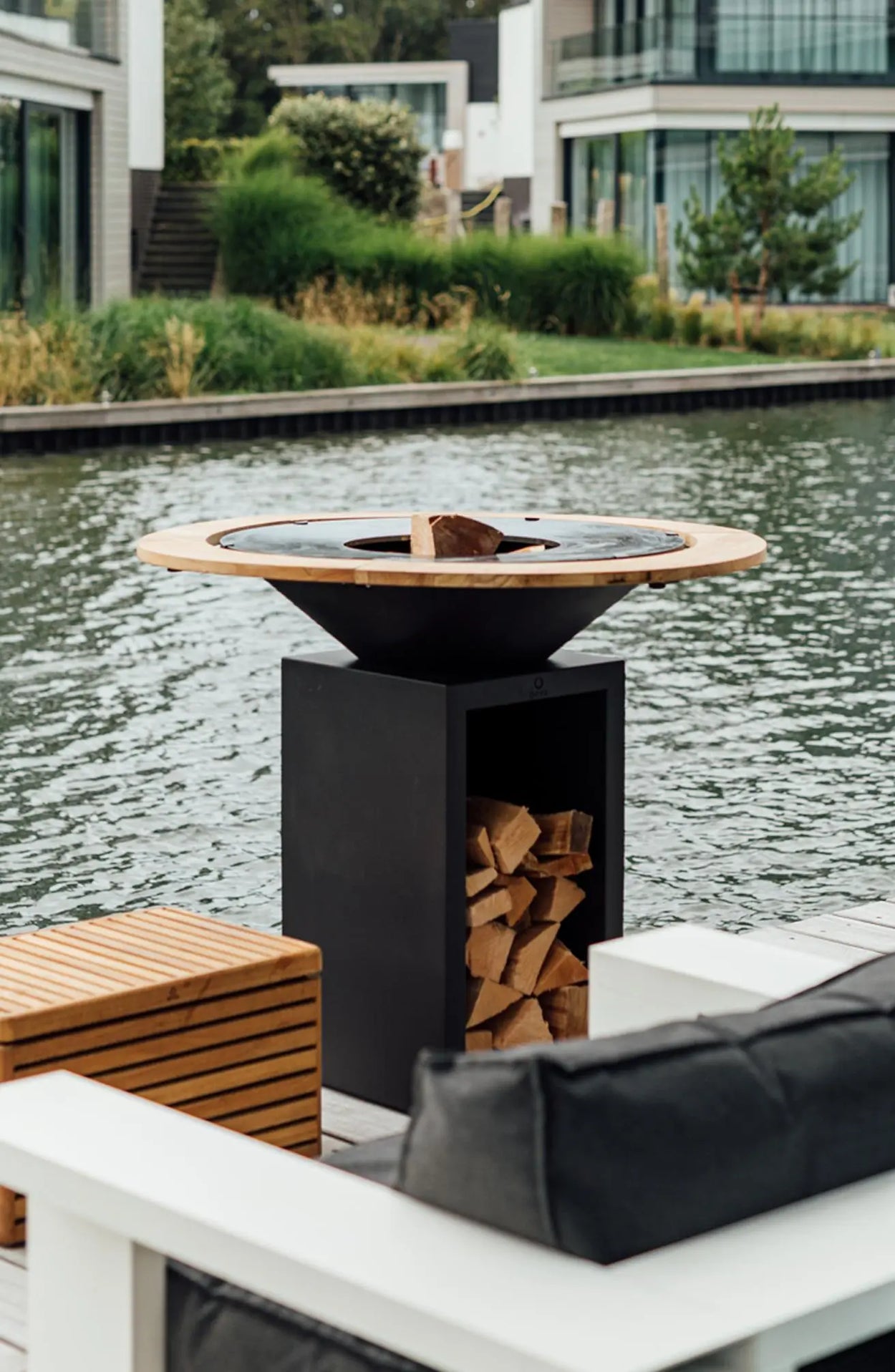 Classic Storage 85 - Black