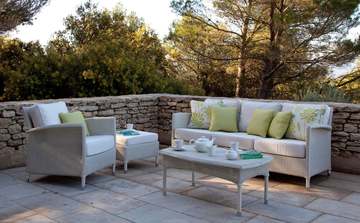 Dovile Lounge chair