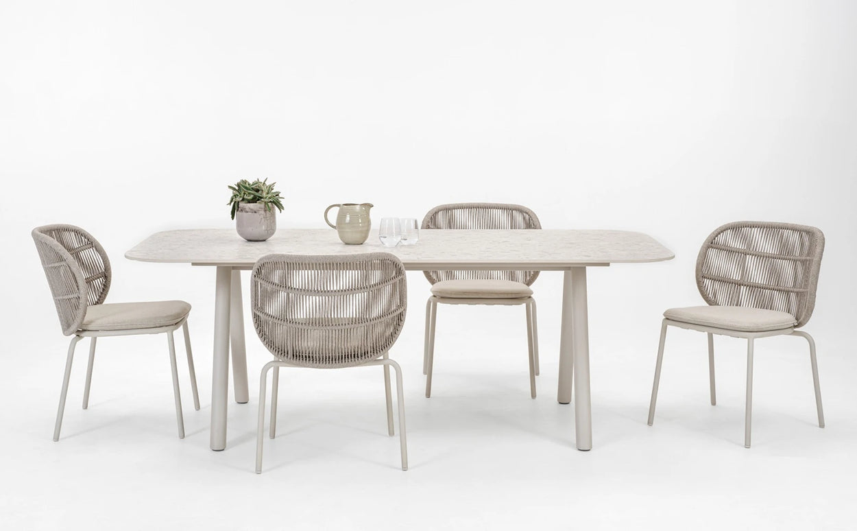 Kodo Dining table - 2 sizes