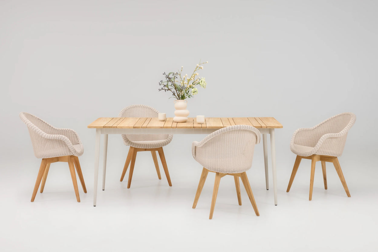 Max dining table - 3 sizes