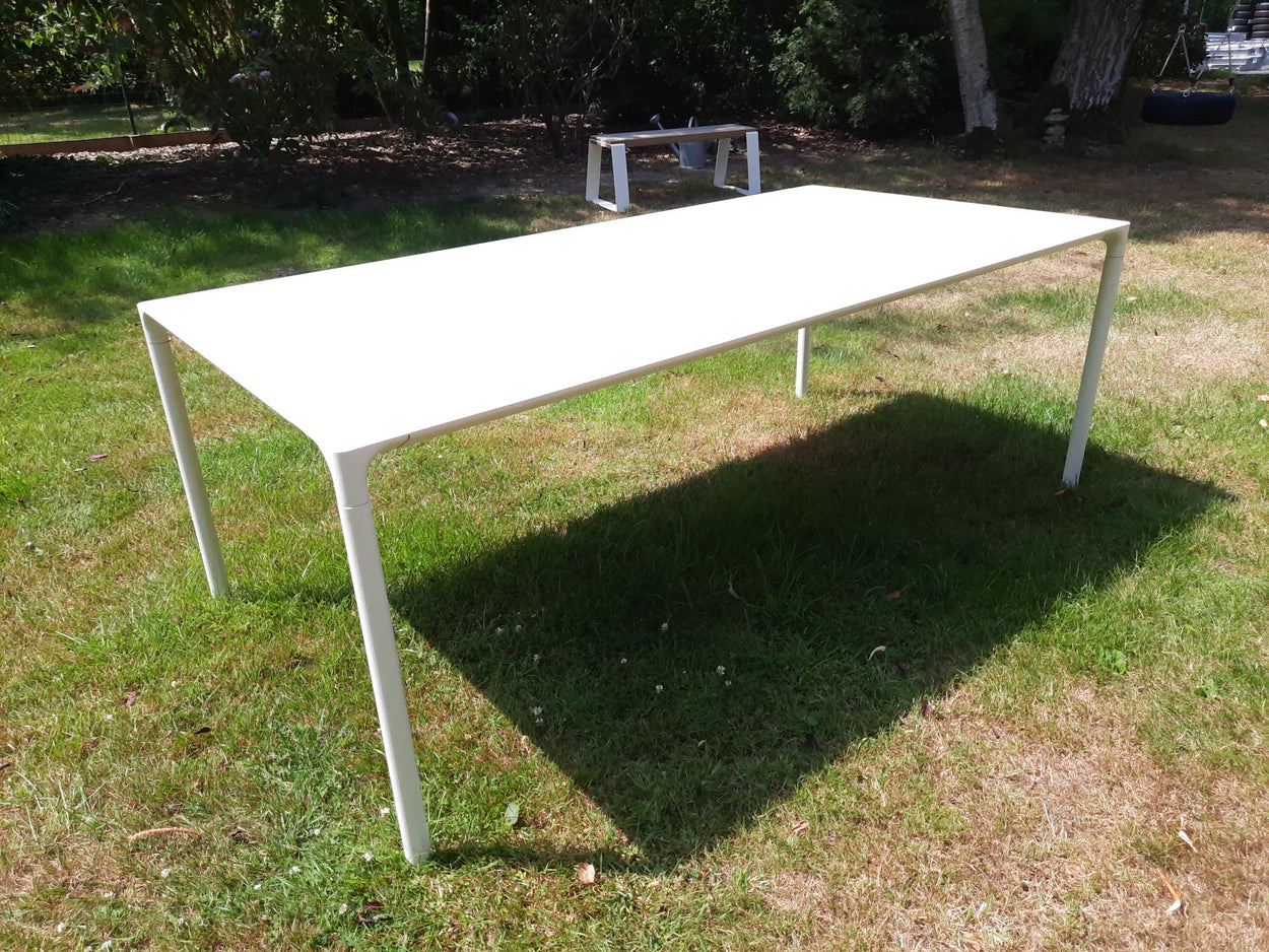 Set Terramare tafel 203x103 + Darwin armchair 4x + Darwin chair 4x