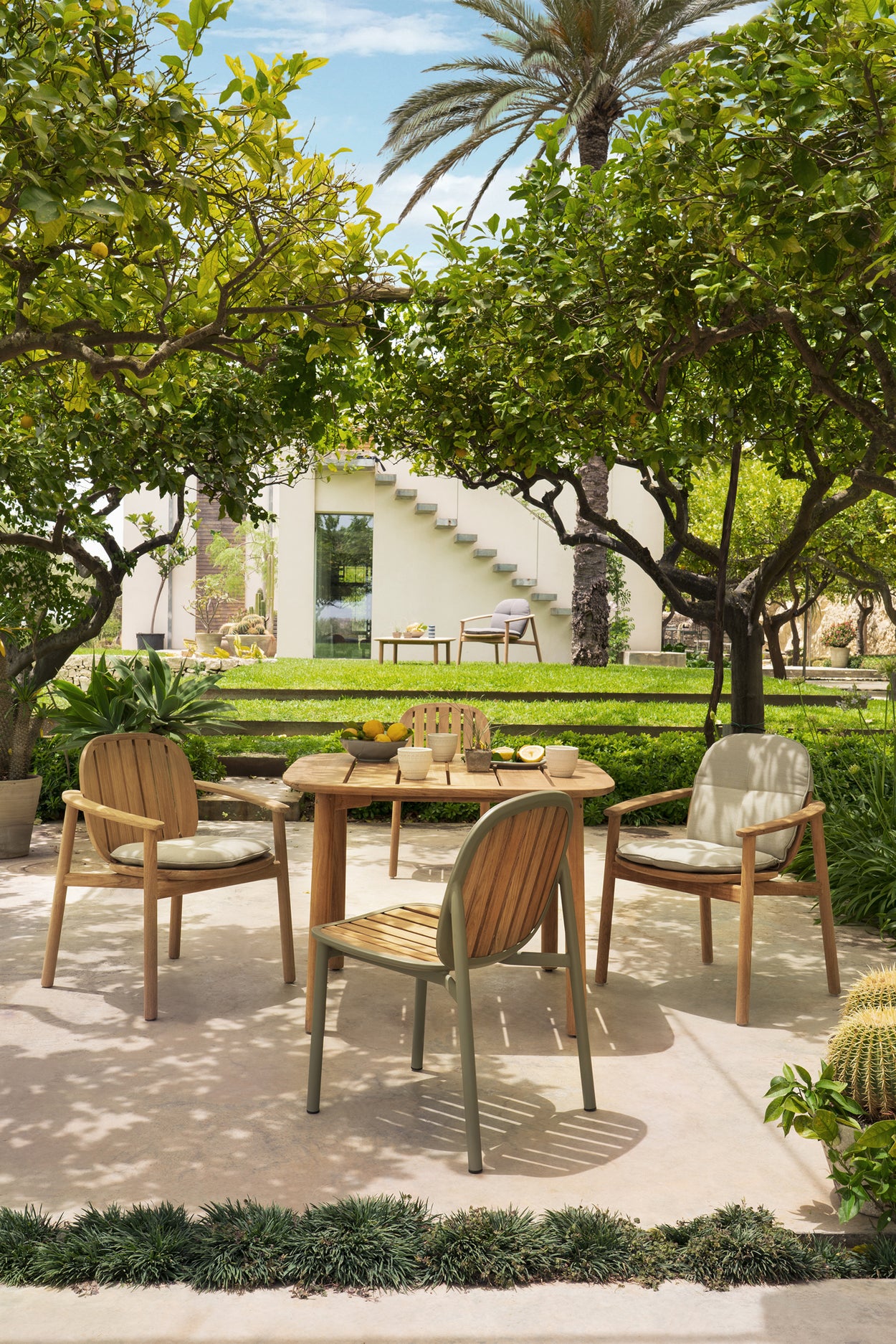 Twins chair Aluminium + Teak / 2 stuks