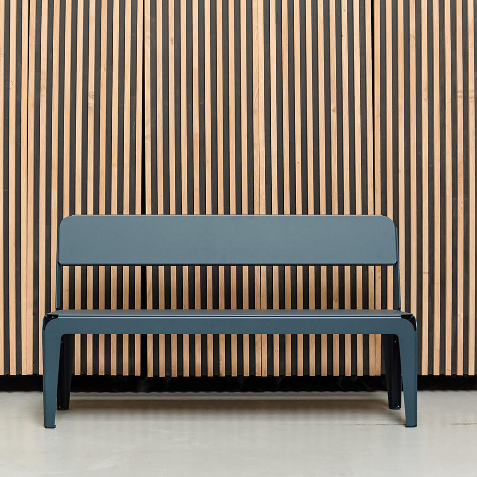 Bended Bench with backrest