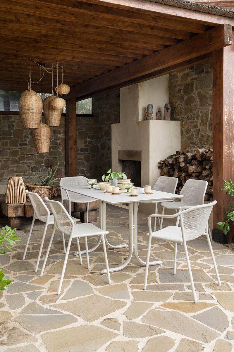 Set Terramare tafel 203x103 + Darwin armchair 4x + Darwin chair 4x