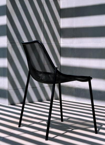 Round chair / 2 stuks