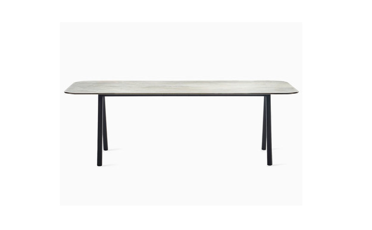 Kodo Dining table - 2 sizes