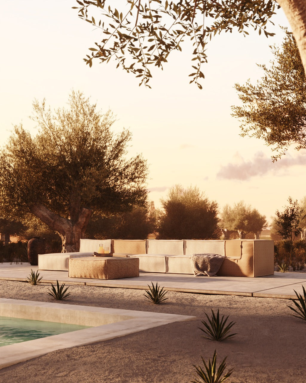 Silky Square pouf out/indoor