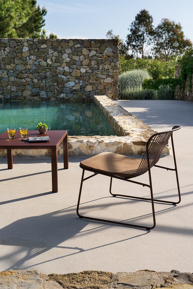 Set Riviera lounge chair x2 + Round coffee table
