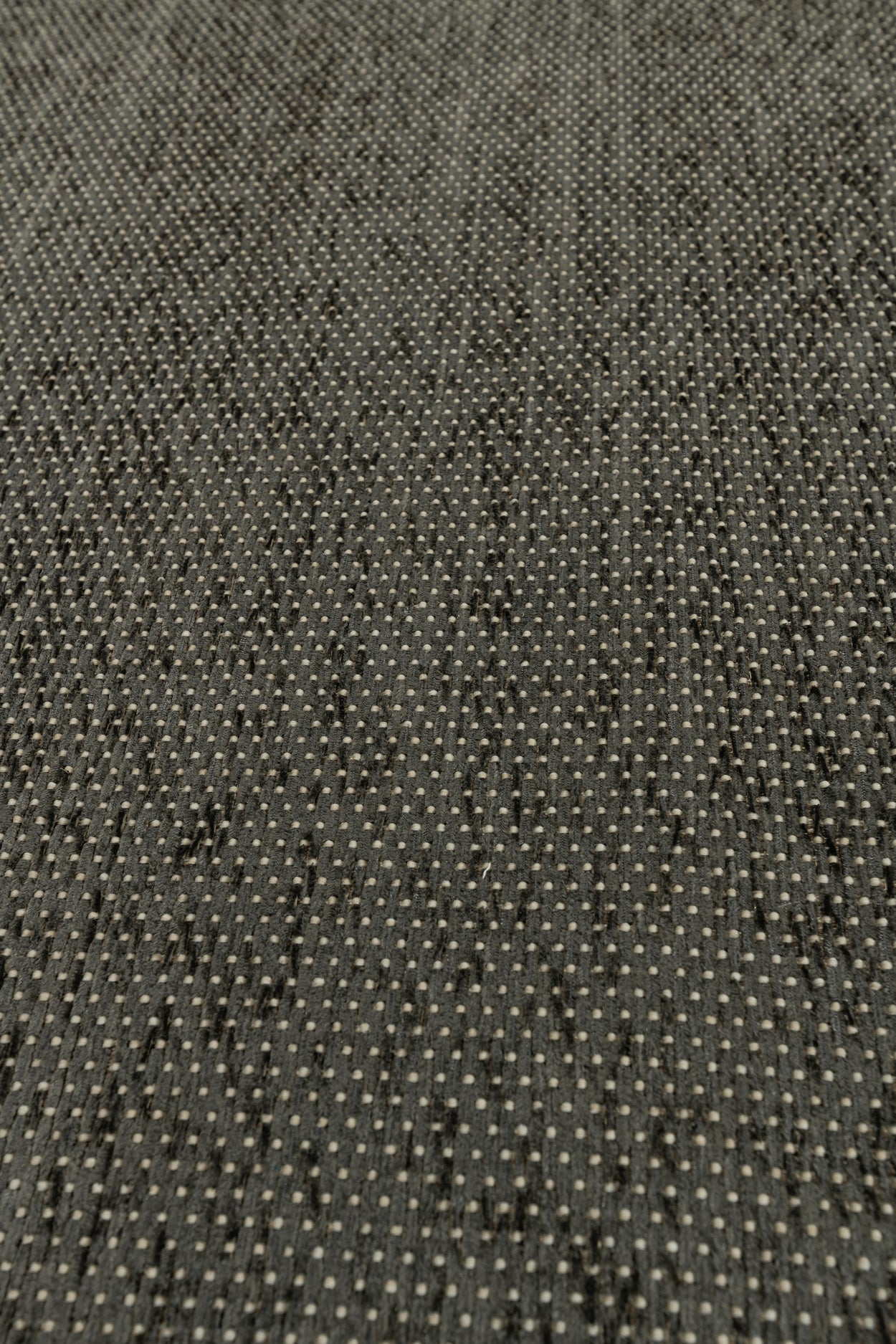 Tweed Carpet 230x 330cm
