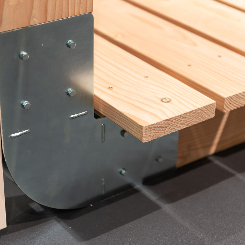 Framehouse - 2 sizes