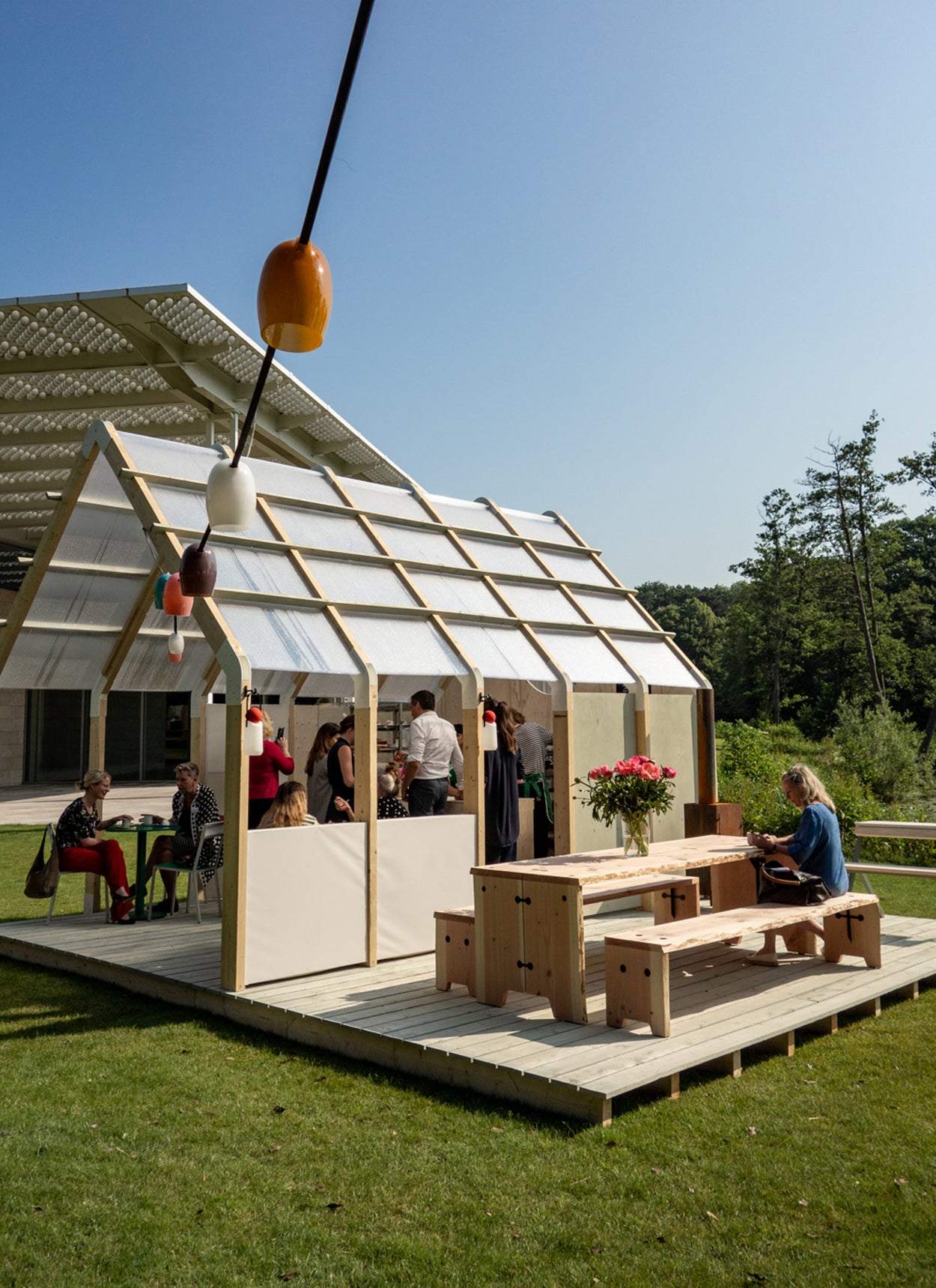 Framehouse - 2 sizes