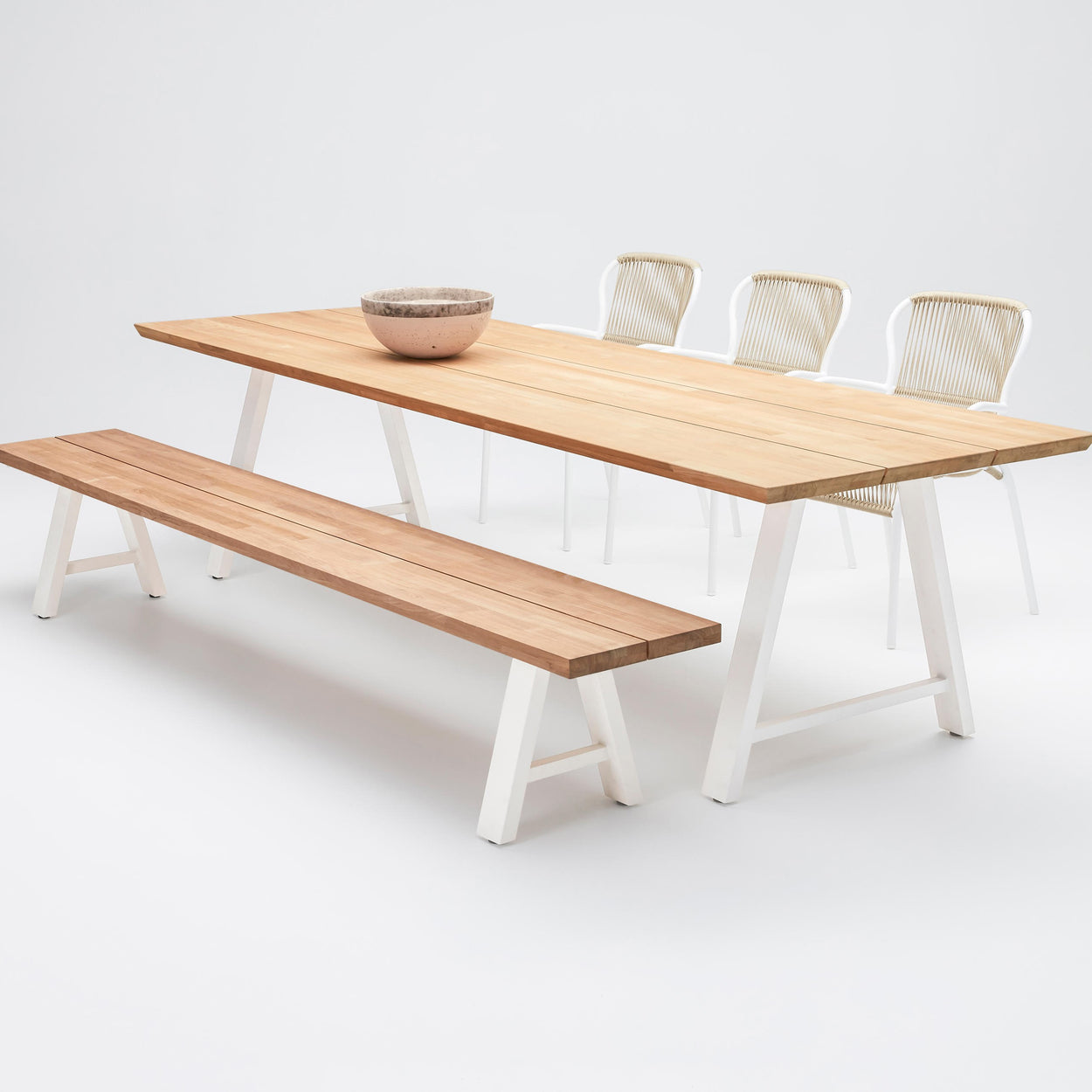 Matteo Dining table - 2 sizes