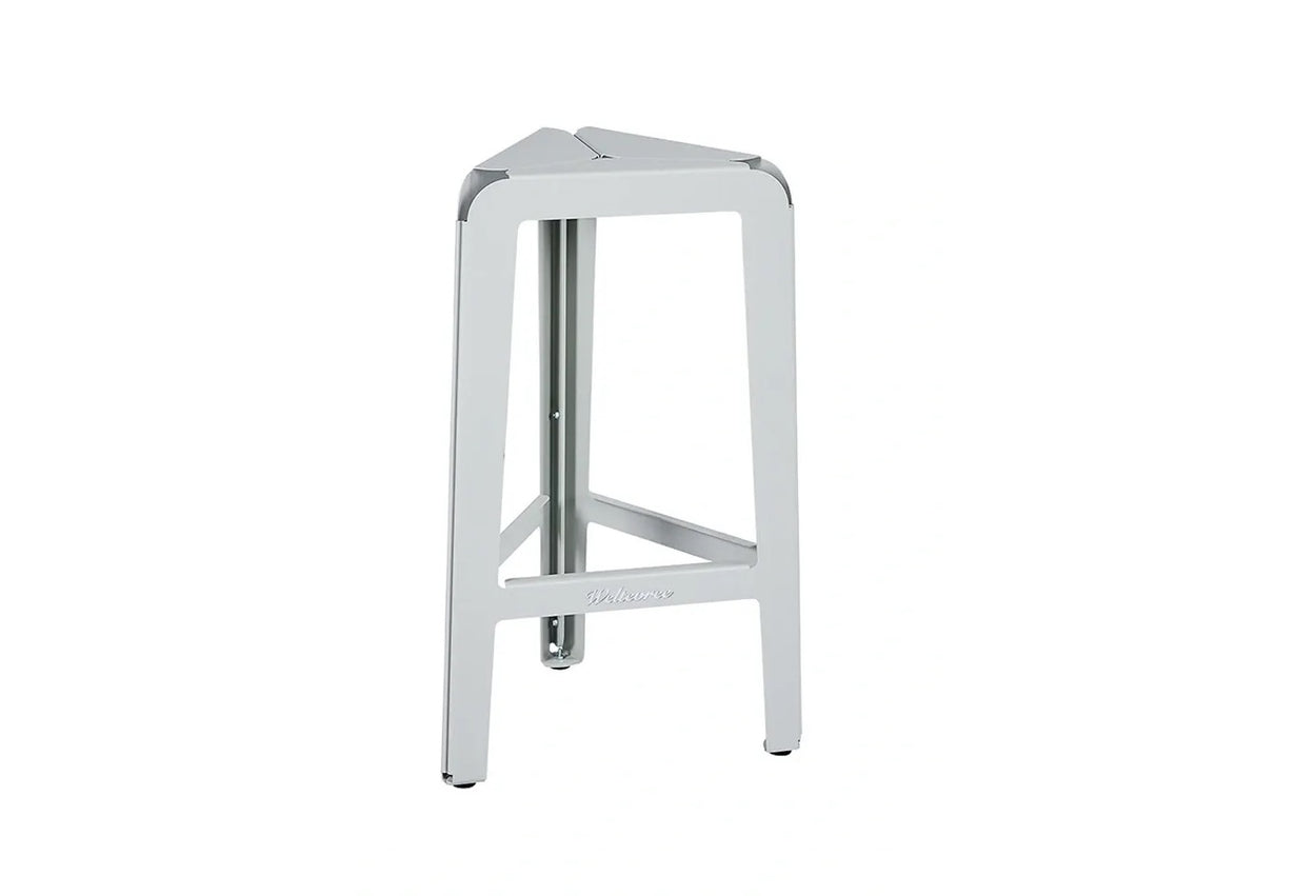 Bended Stool High