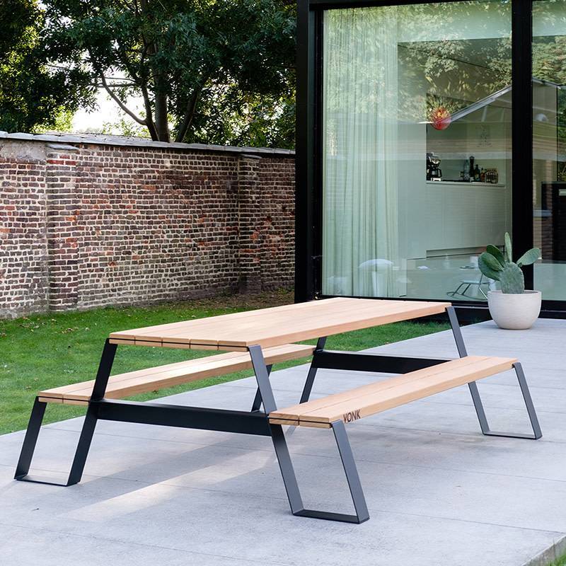 Fuse Picknick Table Outdoor 180cm zwart