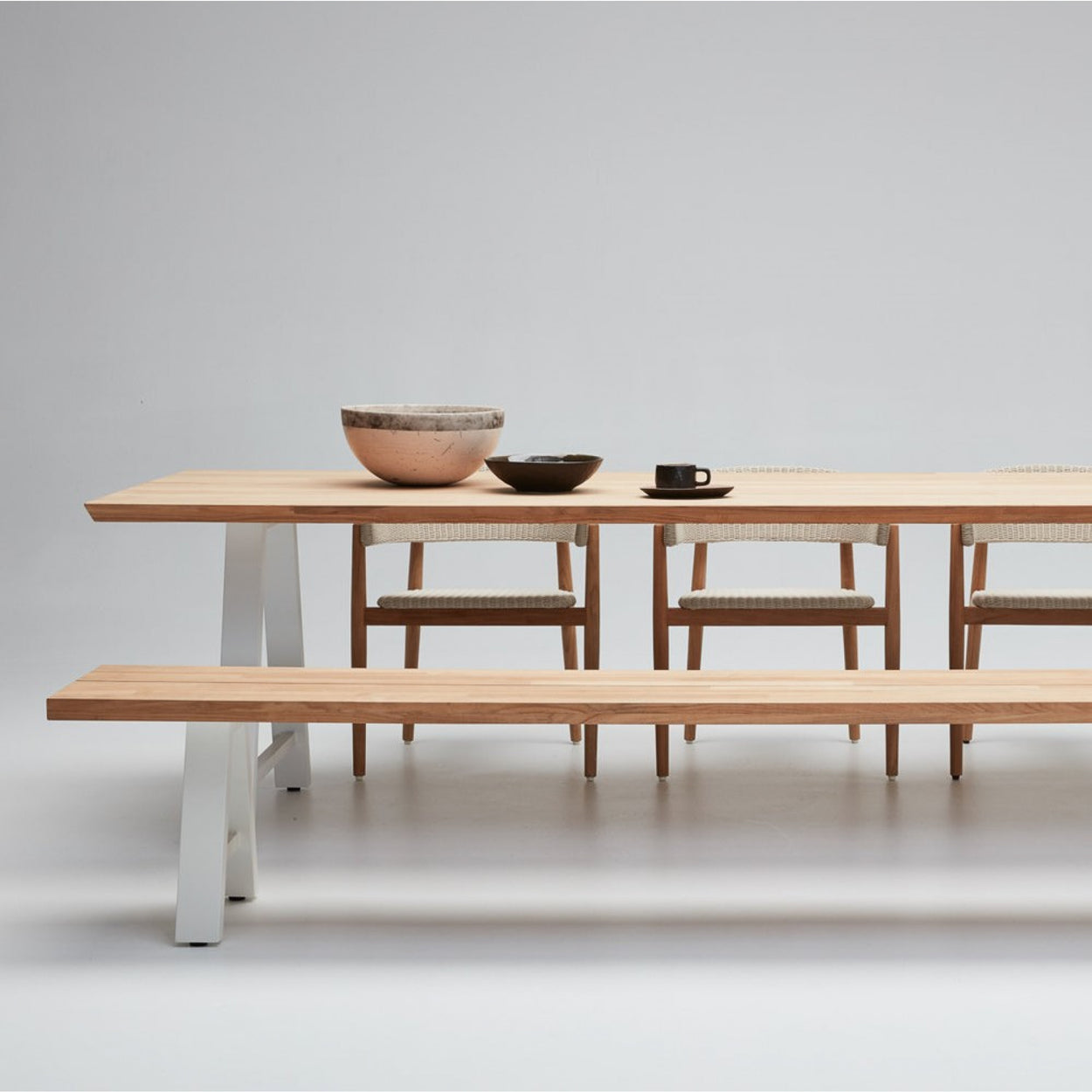 Matteo Dining table - 2 sizes