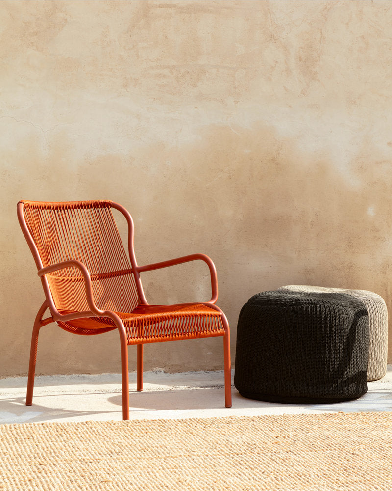 Set Loop lounge Chair, Loop footrest & Loop side table terracotta